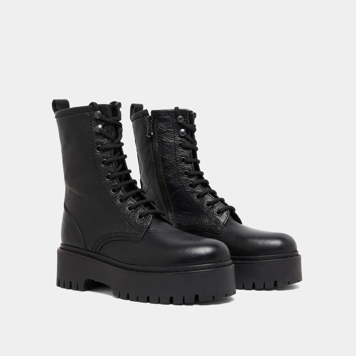 Platform boots with laces