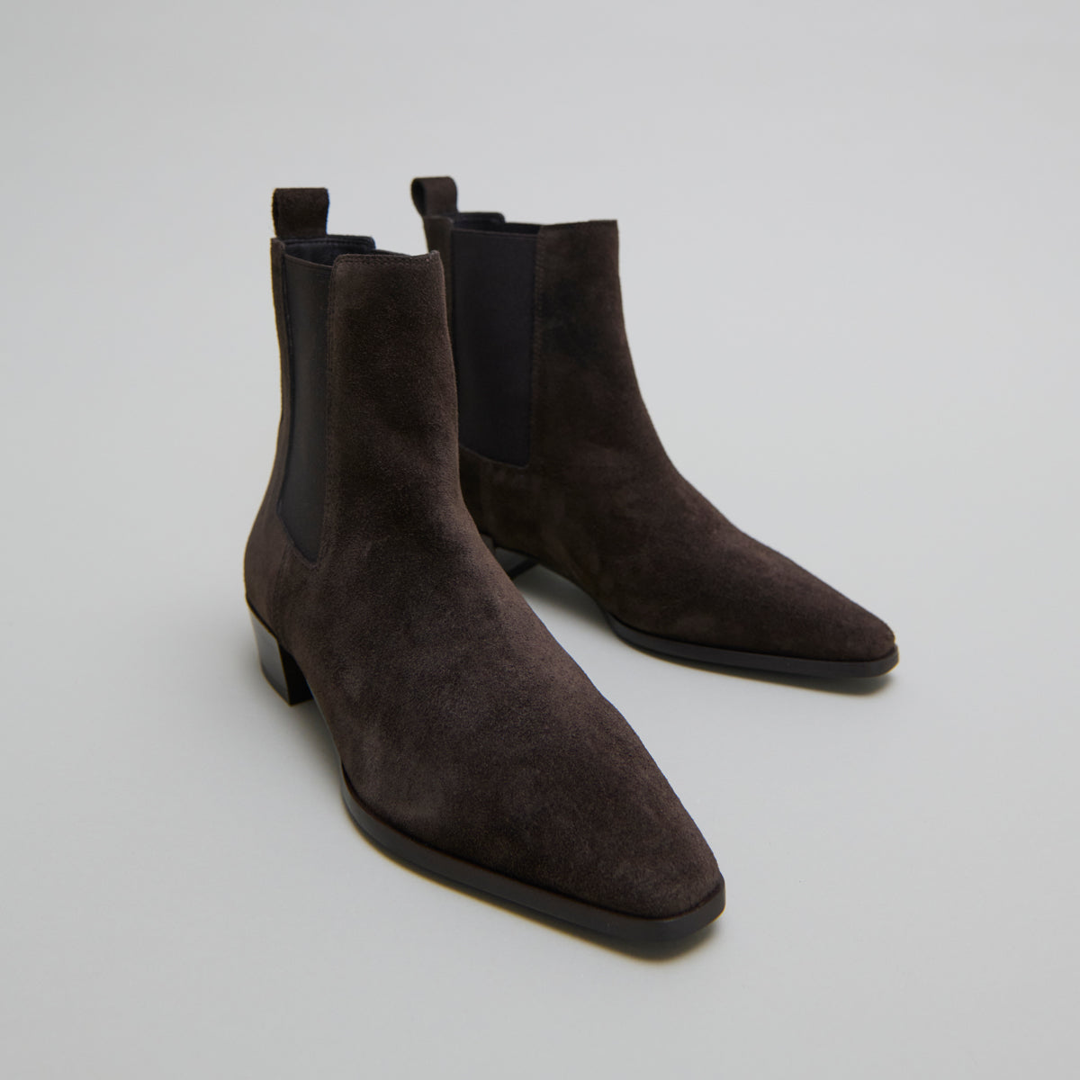 #color_marron foncé