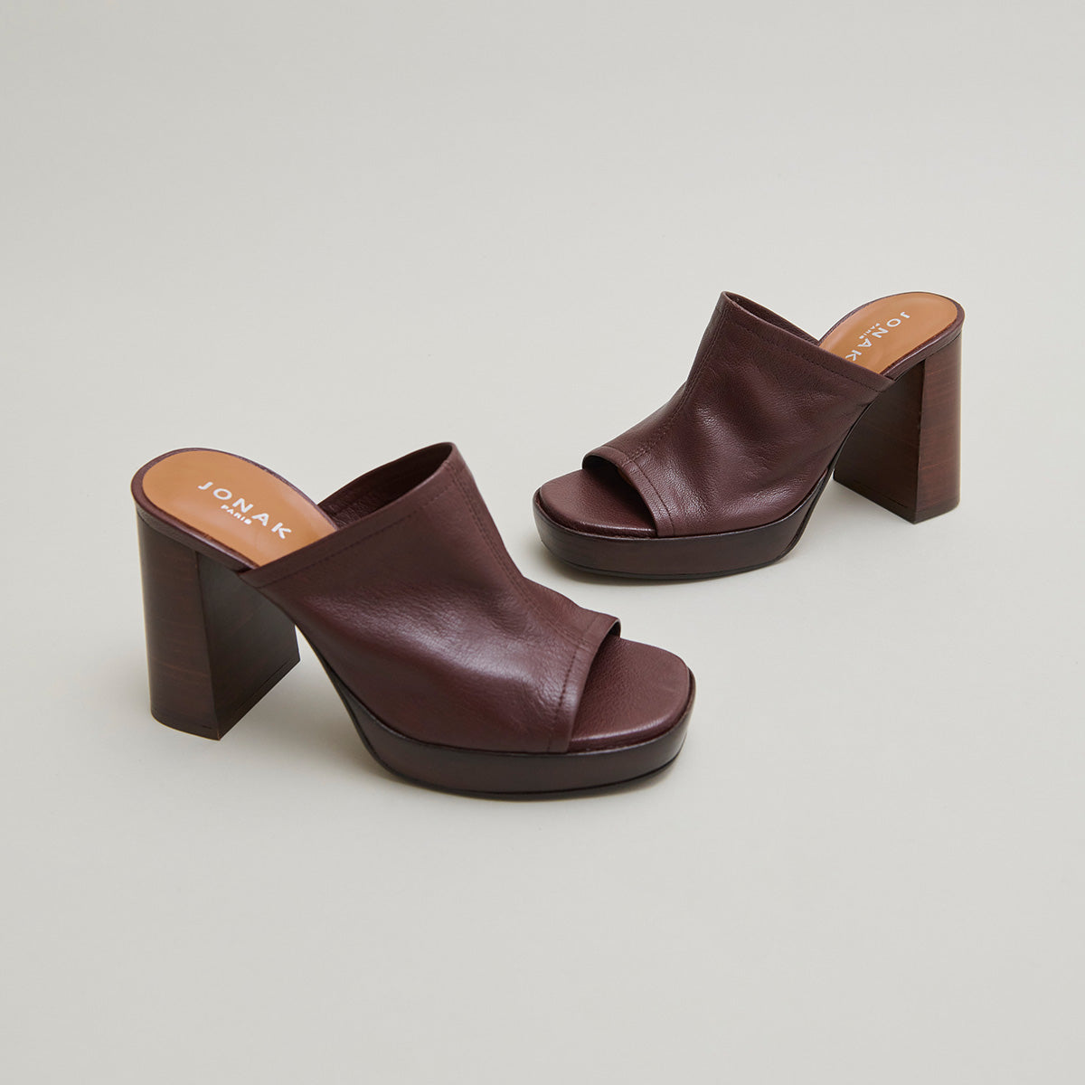 #color_marron